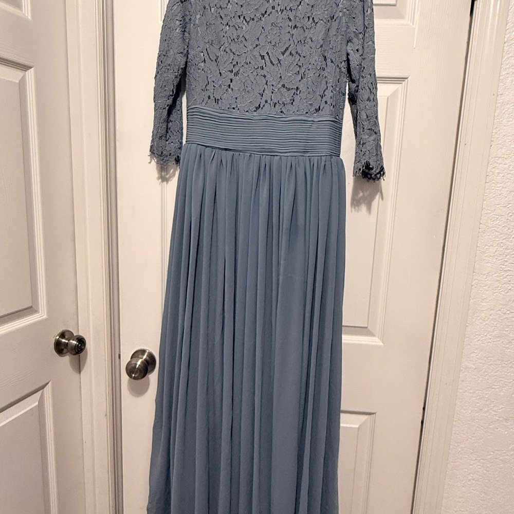 Dainty Jewells Long Sleeve Lace Dress in Blue